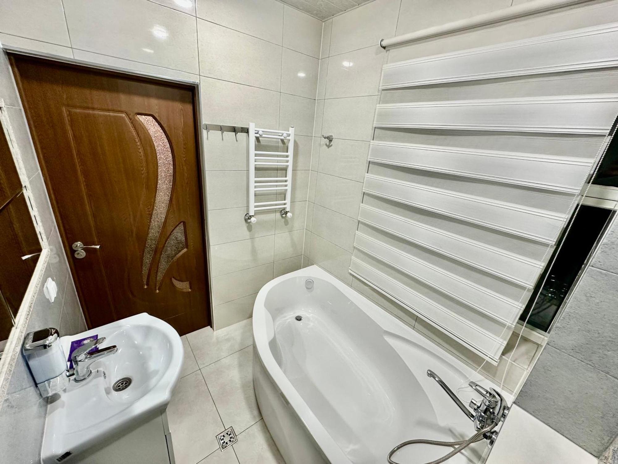 Tadevosyan Guest House Bjni Экстерьер фото